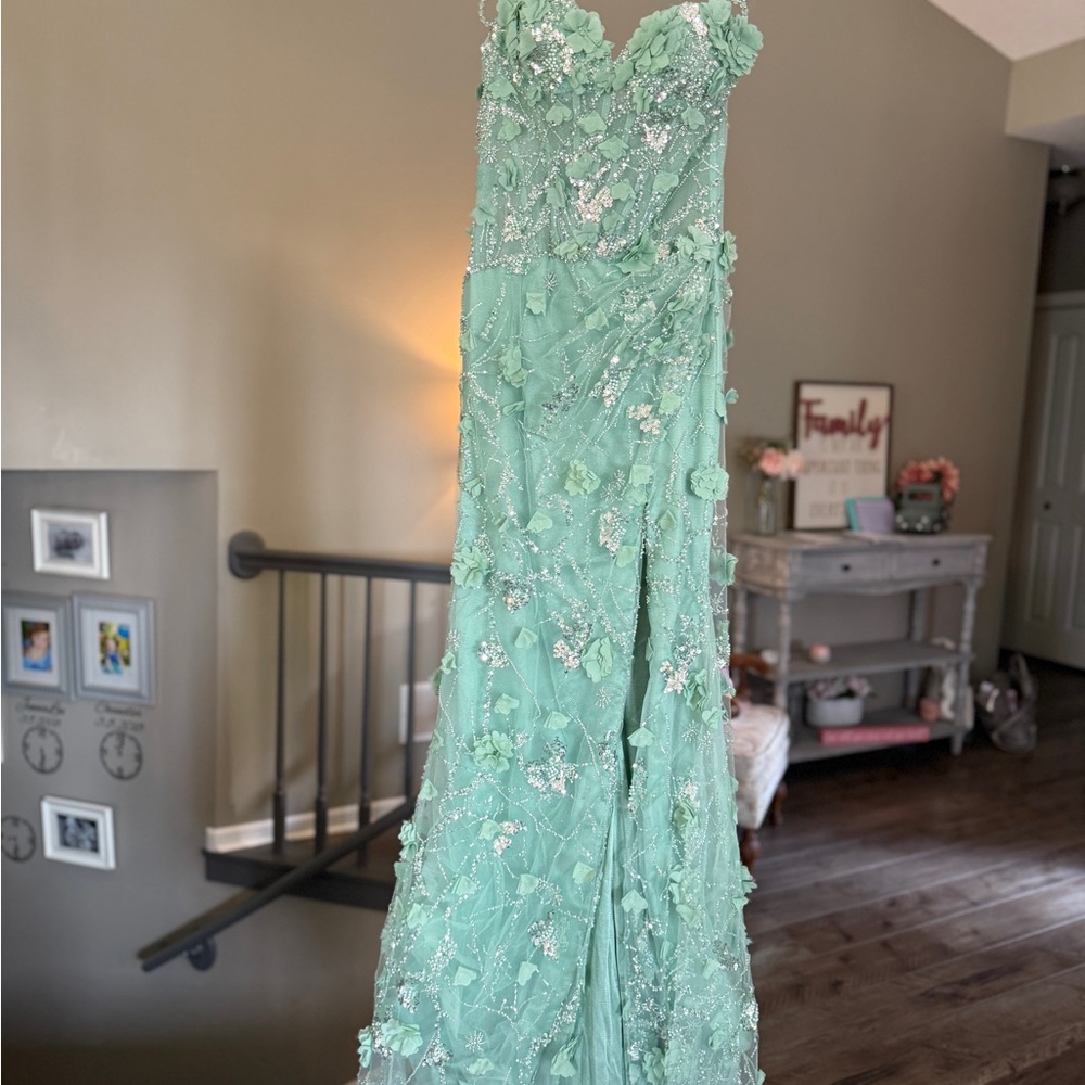 Sherri hill style 57162 prom dress